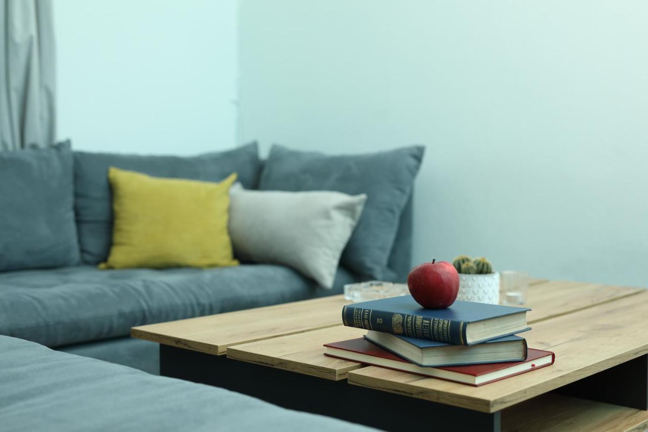 Nikea Apartment Near Piraeus Port And Metro St I Bagian luar foto
