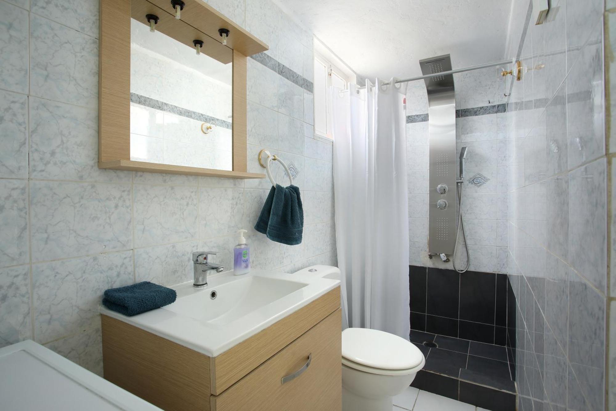 Nikea Apartment Near Piraeus Port And Metro St I Bagian luar foto